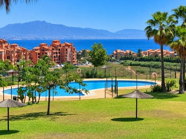 2 slaapkamer Rijtjeshuis te koop in San Luis de Sabinillas, Manilva met zwembad garage - € 371.175 (Ref: 9956195)