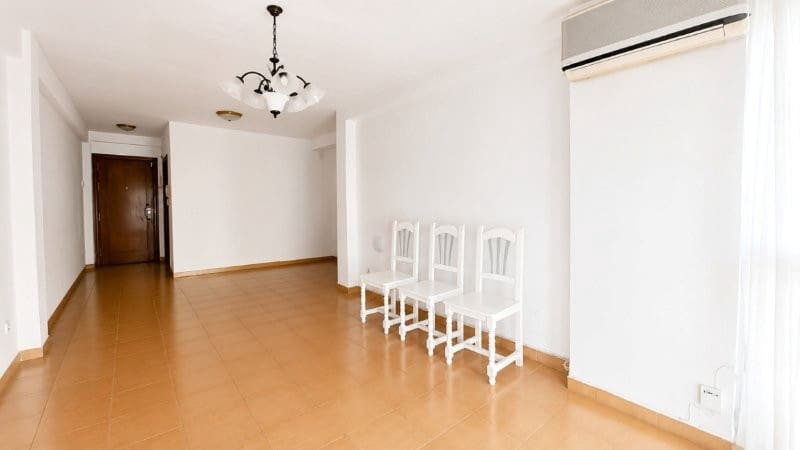 3 bedroom Flat for sale in Malaga city - € 243,000 (Ref: 9971703)