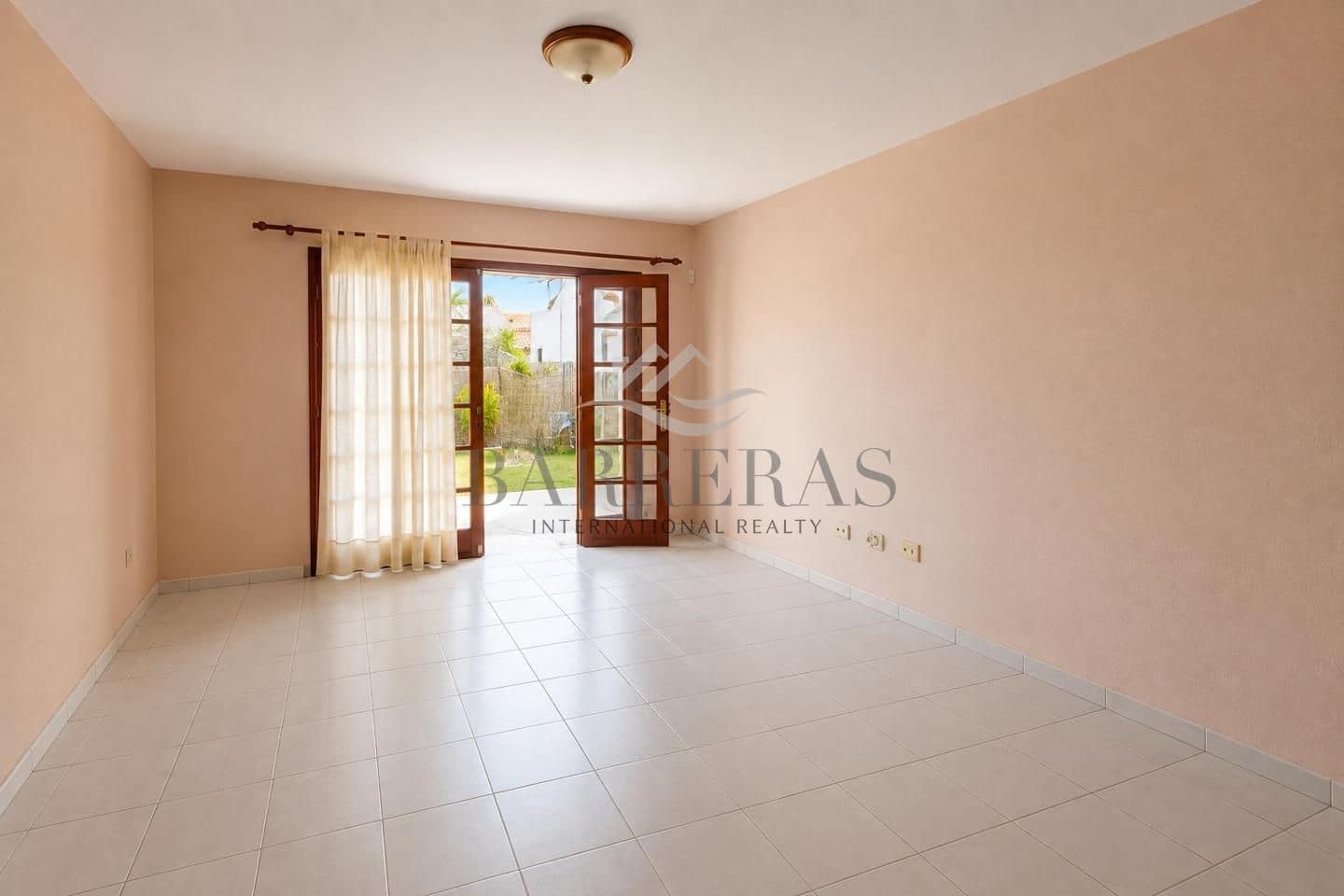 2 sypialnia Mieszkanie na sprzedaż w Golf del Sur z basenem - 330 000 € (Ref: 10007136)