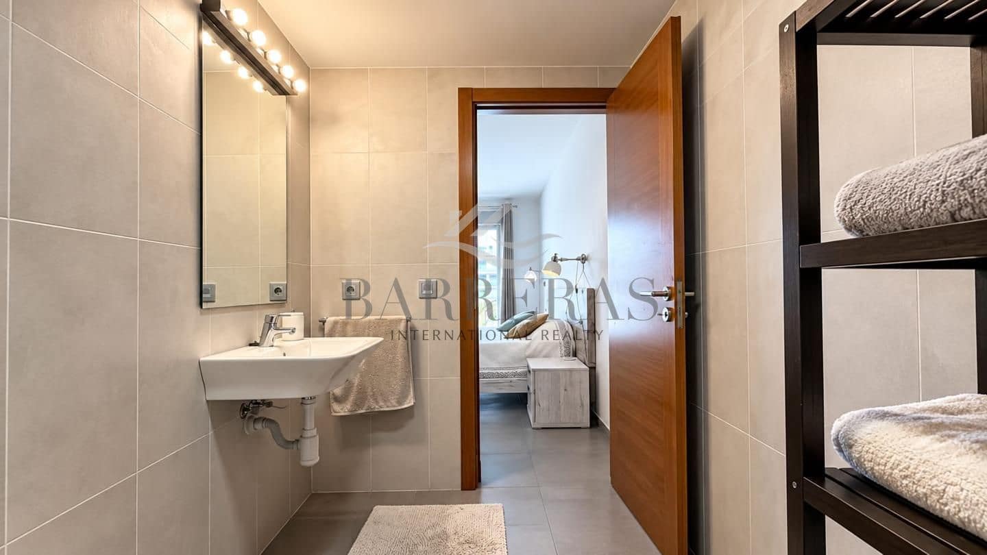 2 soverom Leilighet til salgs i La Tejita med svømmebasseng garasje - € 375 000 (Ref: 10057354)