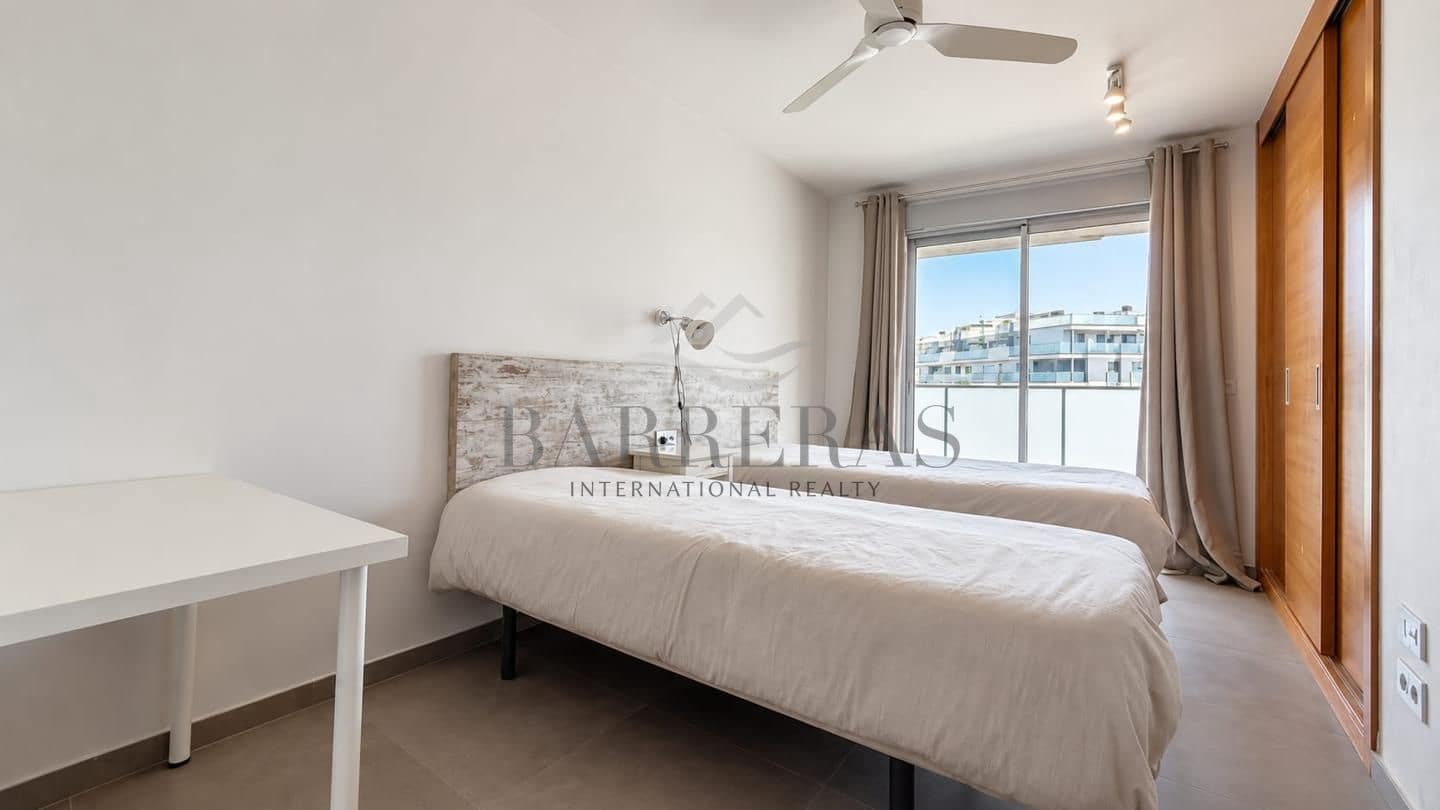 2 soverom Leilighet til salgs i La Tejita med svømmebasseng garasje - € 375 000 (Ref: 10057354)