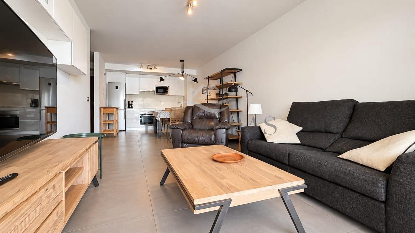 2 soverom Leilighet til salgs i La Tejita med svømmebasseng garasje - € 375 000 (Ref: 10057354)