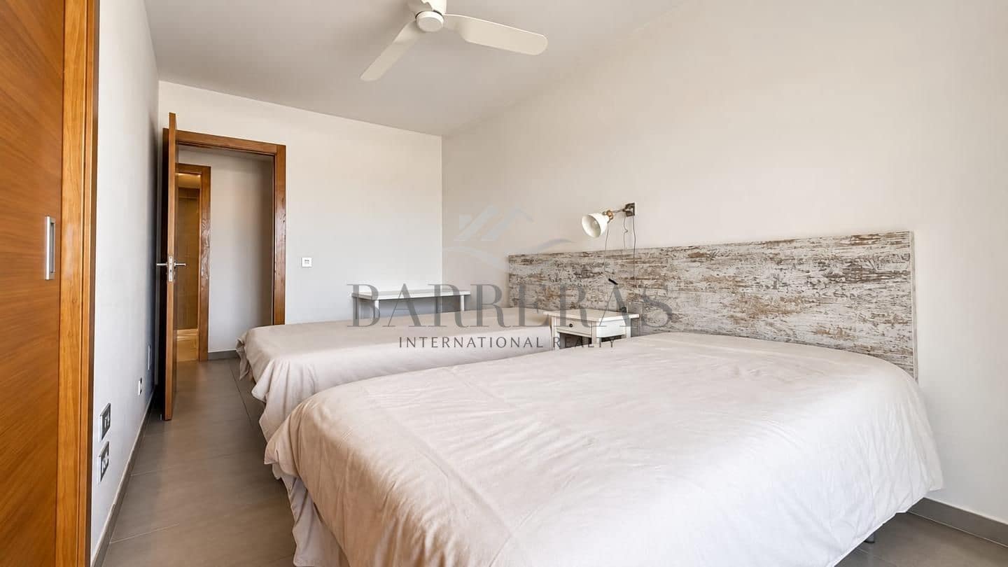 2 soverom Leilighet til salgs i La Tejita med svømmebasseng garasje - € 375 000 (Ref: 10057354)