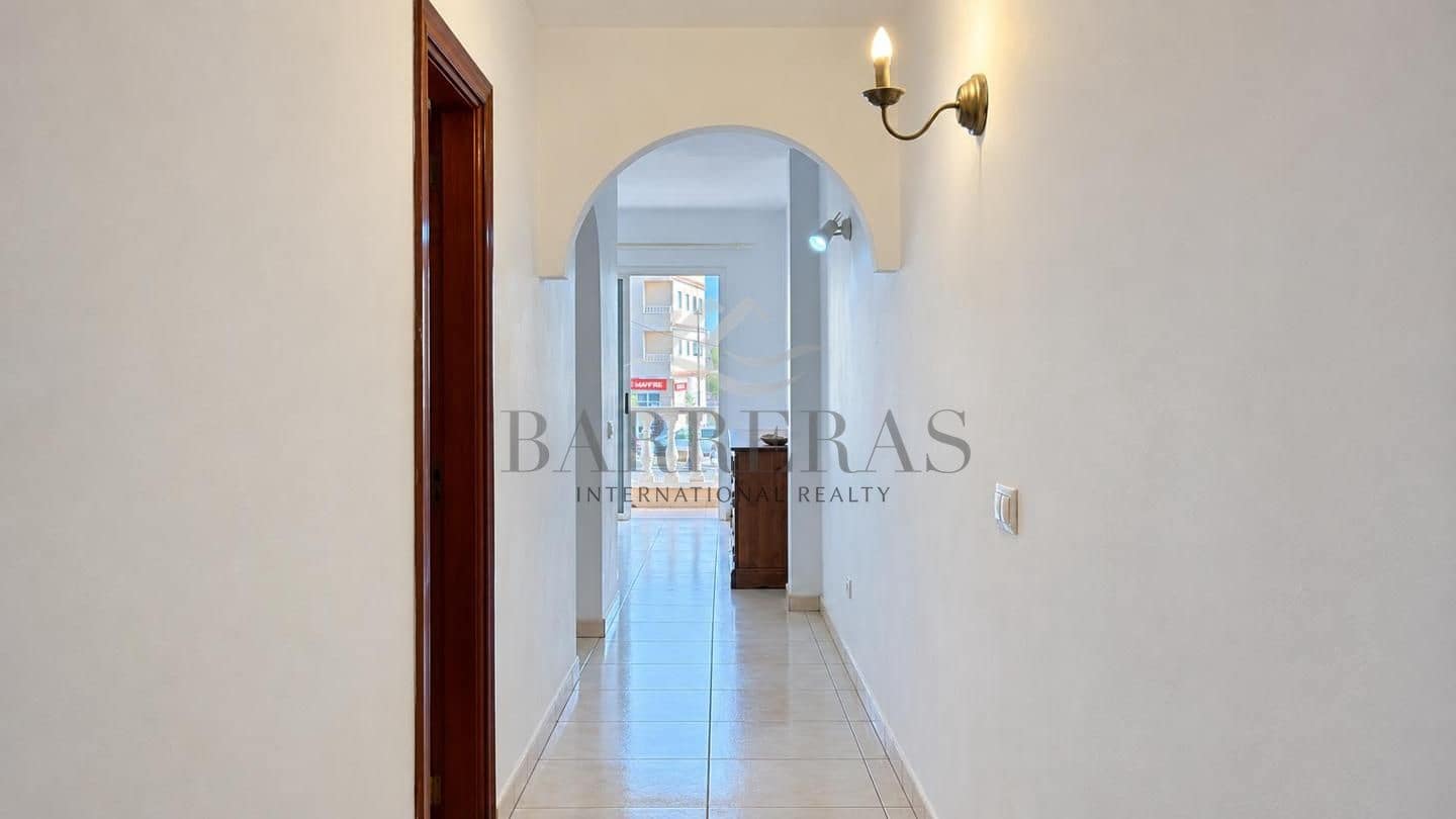 Piso de 2 habitaciones en Los Abrigos en venta con garaje - 245.000 € (Ref: 10063032)