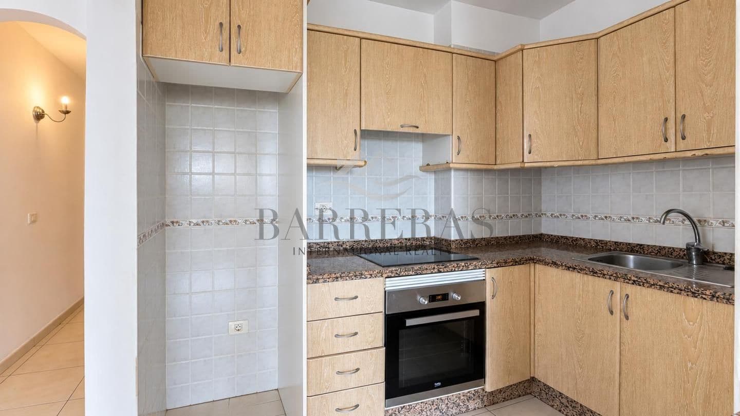 Piso de 2 habitaciones en Los Abrigos en venta con garaje - 245.000 € (Ref: 10063032)