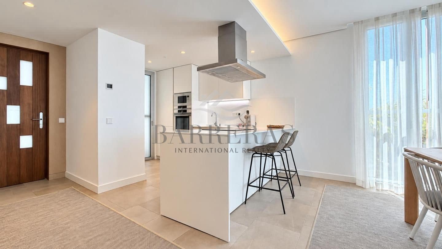 2 Zimmer Wohnung zu verkaufen in Playa San Juan mit Pool Garage - 1.125.000 € (Ref: 10154094)