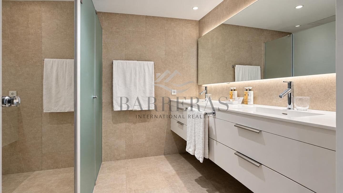 2 Zimmer Wohnung zu verkaufen in Playa San Juan mit Pool Garage - 1.125.000 € (Ref: 10154094)