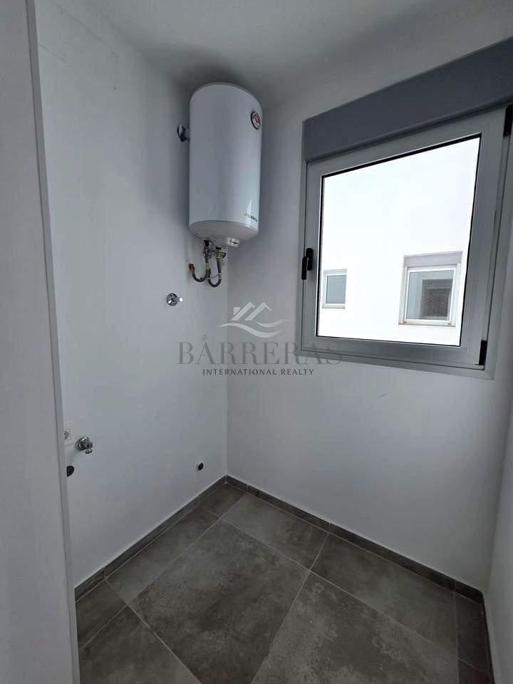 Piso de 2 habitaciones en Los Abrigos en venta con garaje - 360.000 € (Ref: 10172254)