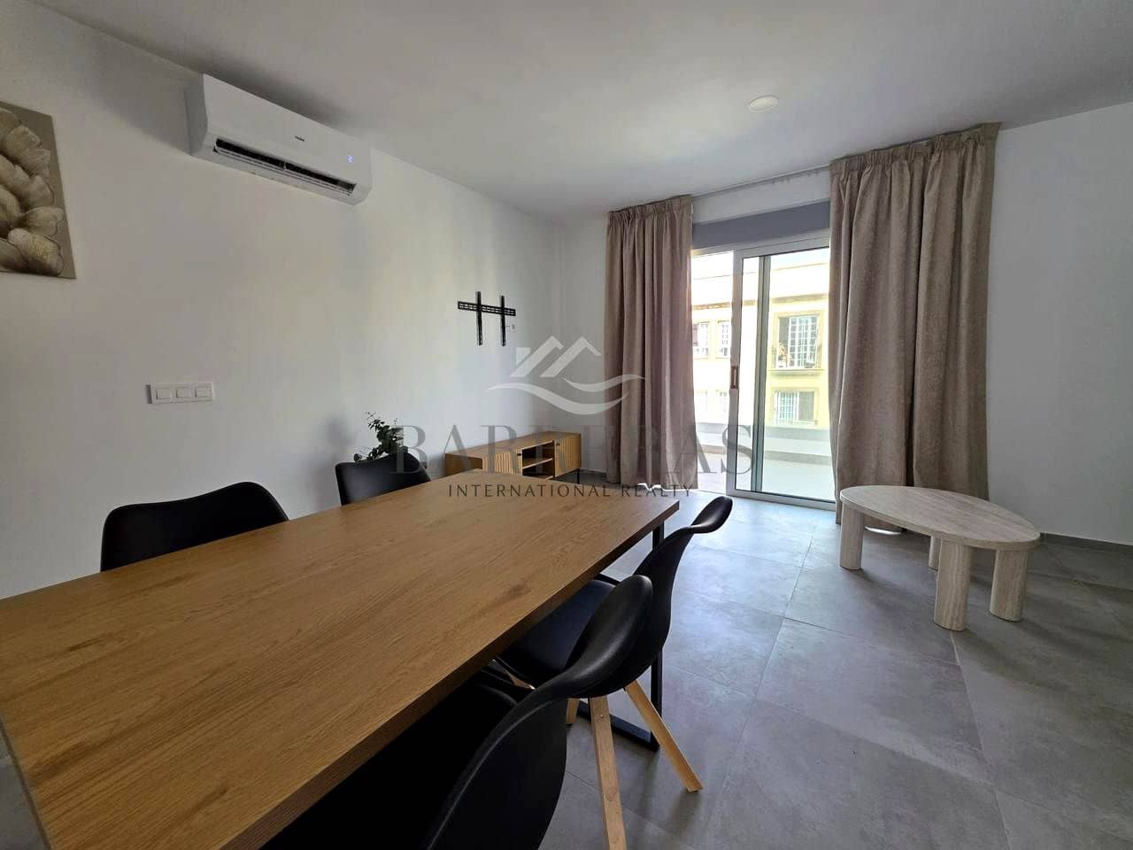 Piso de 2 habitaciones en Los Abrigos en venta con garaje - 360.000 € (Ref: 10172254)