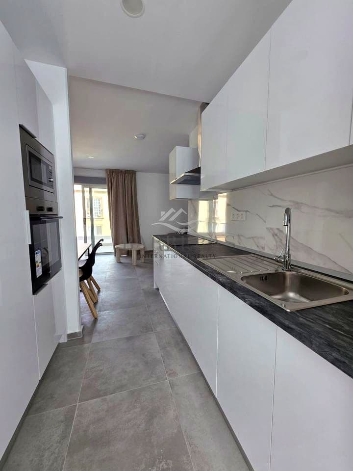 Piso de 2 habitaciones en Los Abrigos en venta con garaje - 360.000 € (Ref: 10172254)