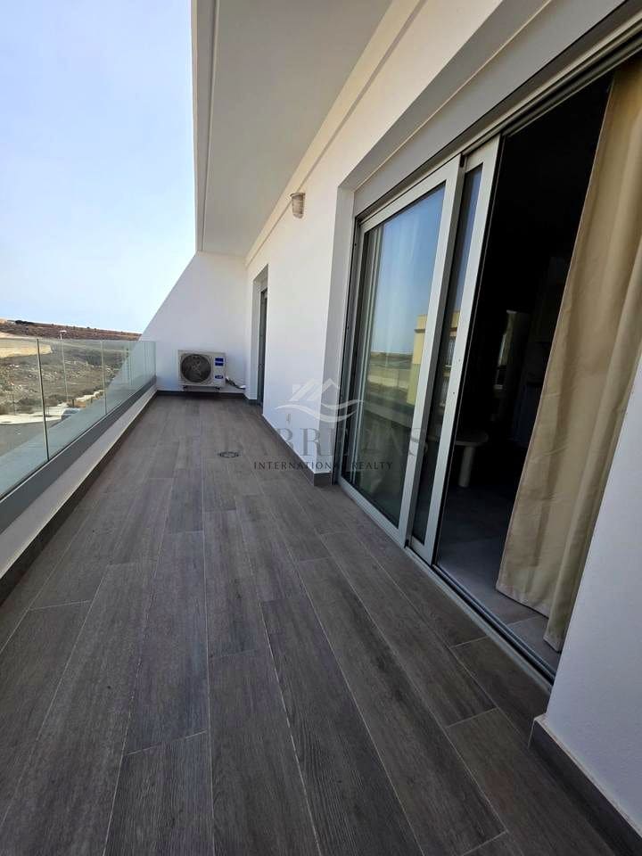 Piso de 2 habitaciones en Los Abrigos en venta con garaje - 360.000 € (Ref: 10172254)