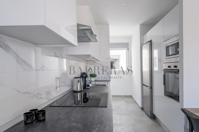 Piso de 2 habitaciones en Los Abrigos, Granadilla de Abona en venta con garaje - 390.000 € (Ref: 10172255)