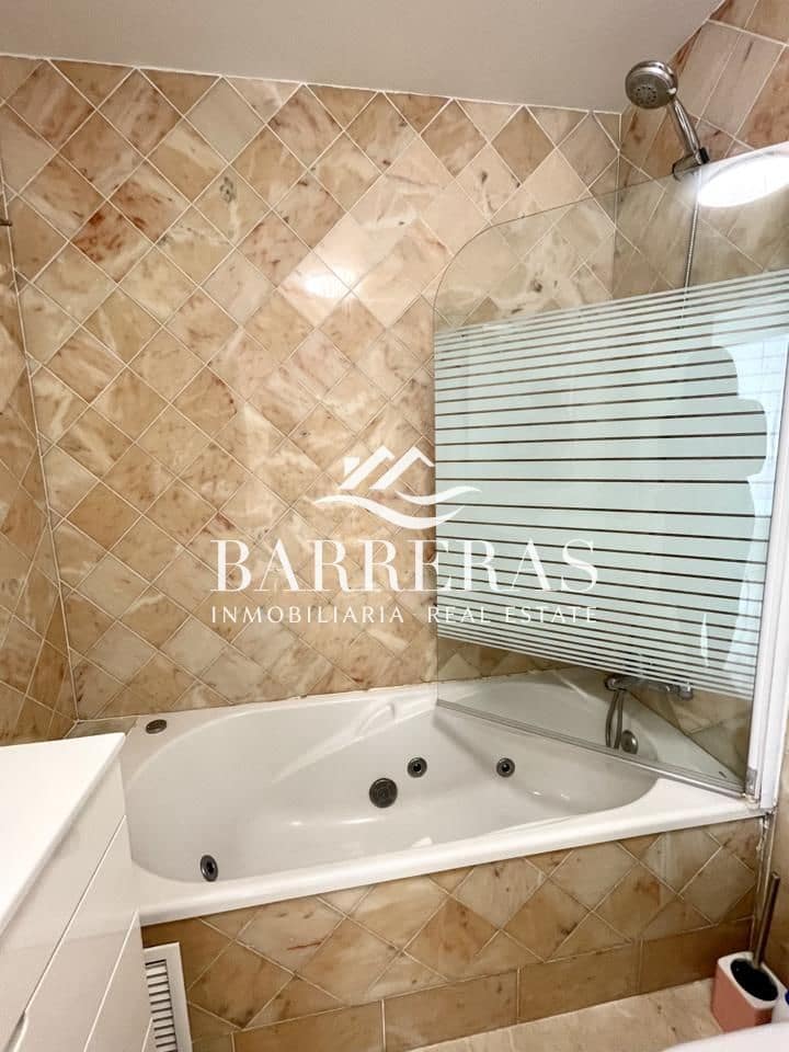 2 camera da letto Villa in vendita in Palm-Mar con piscina garage - 475.000 € (Rif: 7213328)