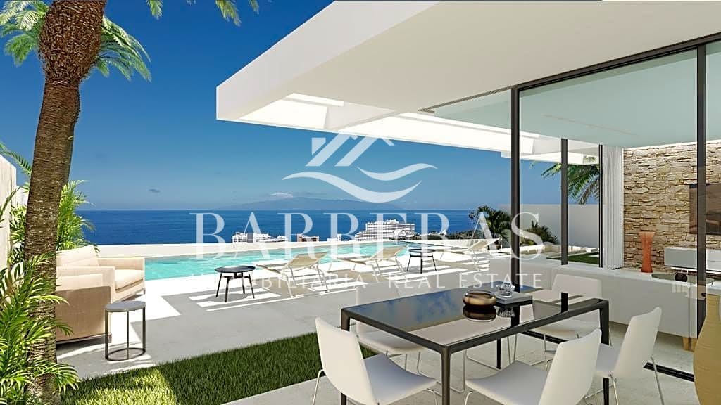 4 bedroom Villa for sale in Costa Adeje with pool - € 2,700,000 (Ref: 7677244)