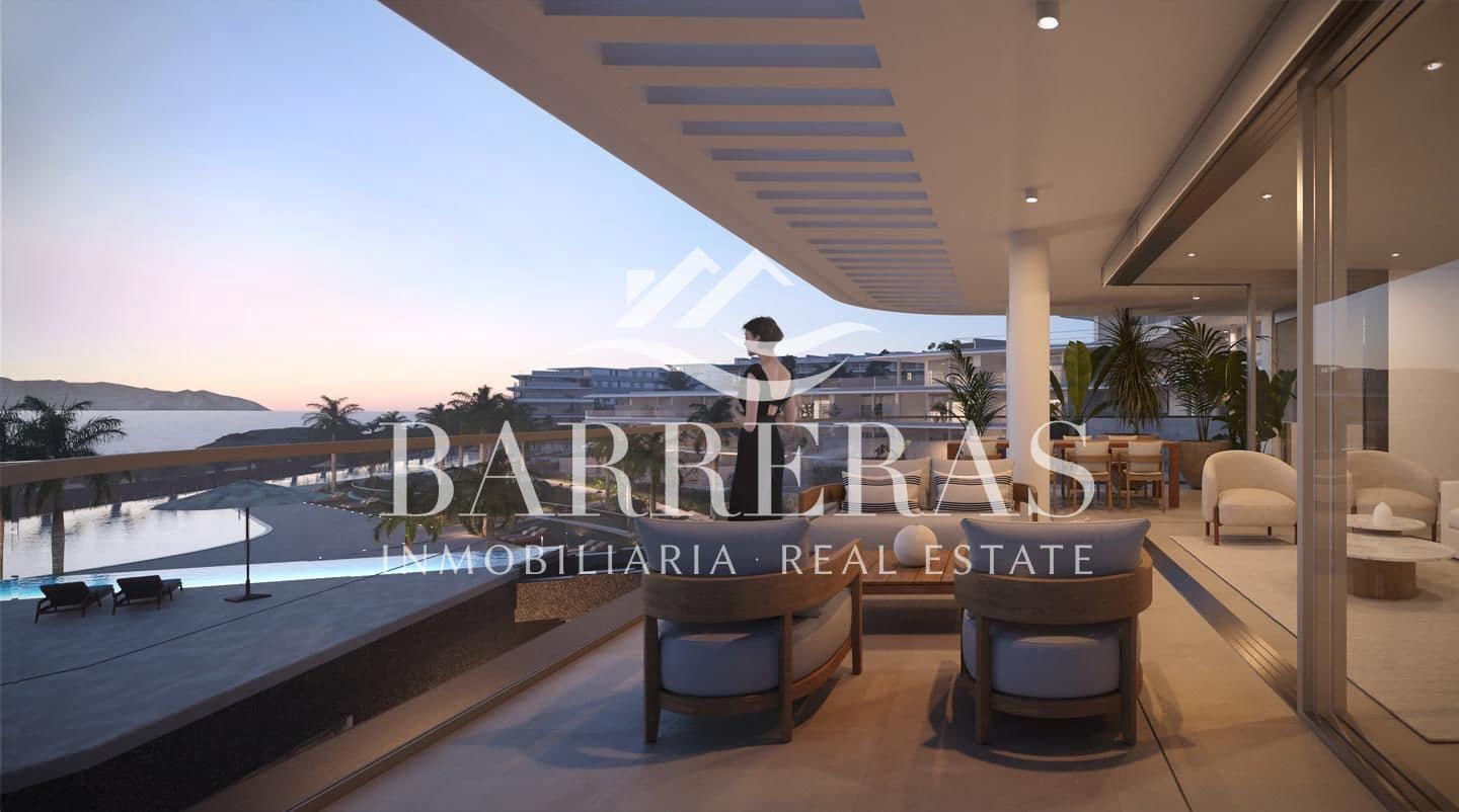 2 soverom Leilighet til salgs i Playa San Juan med svømmebasseng garasje - € 890 000 (Ref: 7884044)