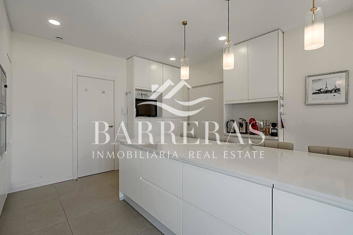 Chalet de 5 habitaciones en Guía de Isora en venta con piscina - 6.000.000 € (Ref: 8092622)