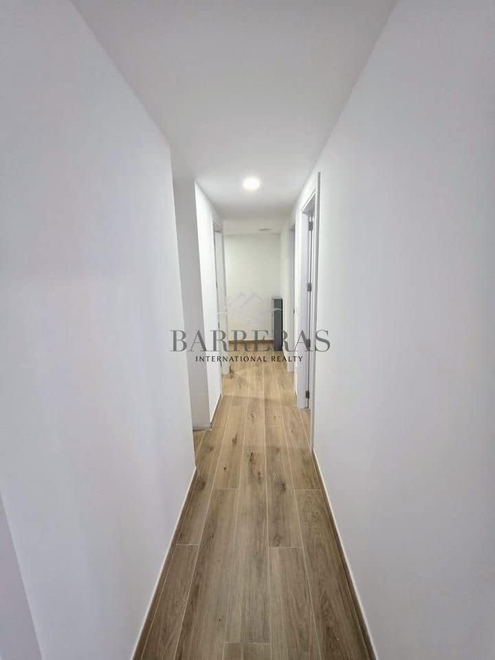 3 soveværelse Lejlighed til salg i San Miguel de Abona med swimmingpool garage - € 315.000 (Ref: 8160696)