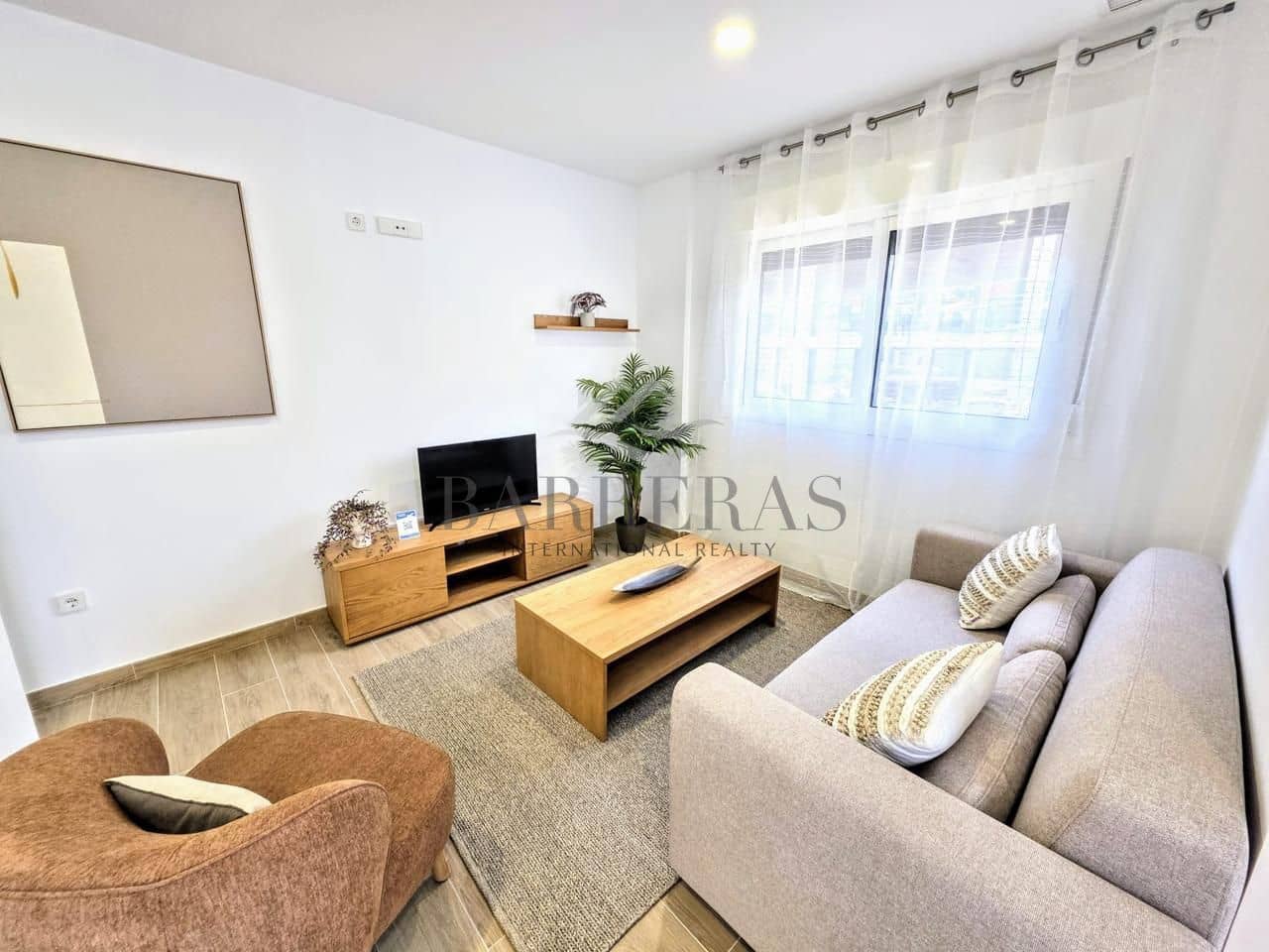 3 slaapkamer Flat te koop in San Miguel de Abona met zwembad garage - € 315.000 (Ref: 8160696)