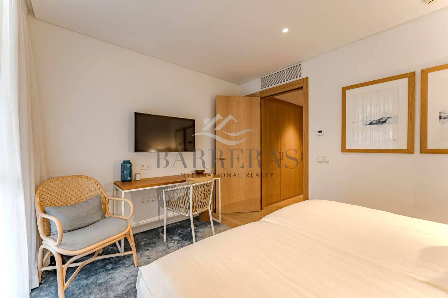 2 soveværelse Lejlighed til salg i Guia de Isora med swimmingpool garage - € 980.000 (Ref: 8167351)