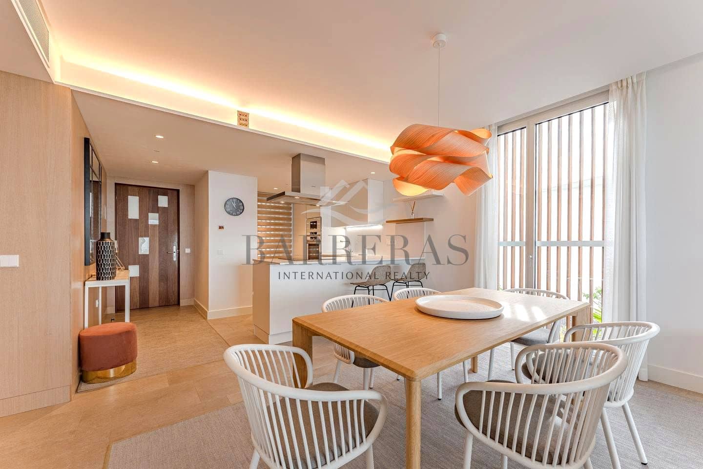 2 soveværelse Lejlighed til salg i Guia de Isora med swimmingpool garage - € 980.000 (Ref: 8167351)