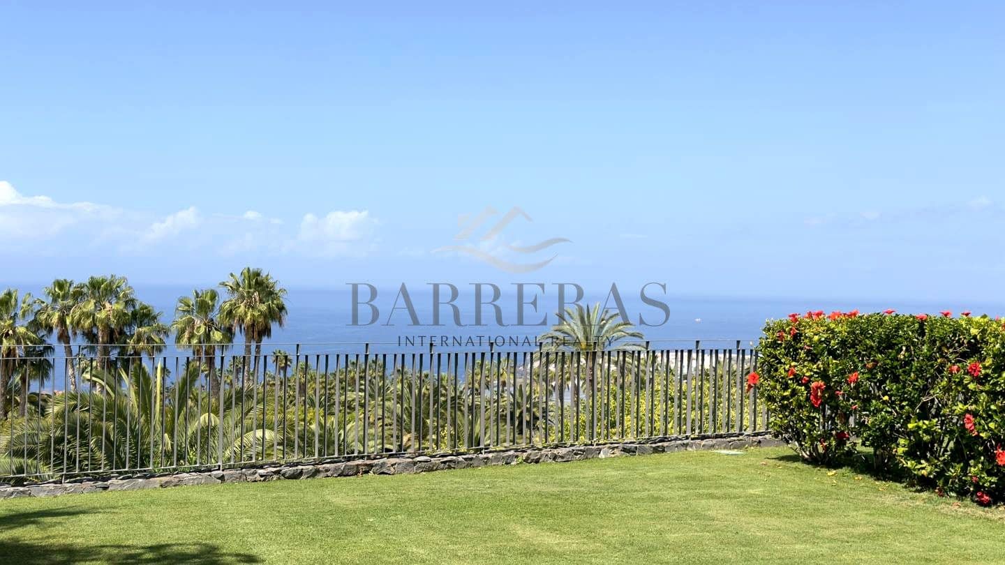 2 soveværelse Lejlighed til salg i Guia de Isora med swimmingpool garage - € 980.000 (Ref: 8167351)