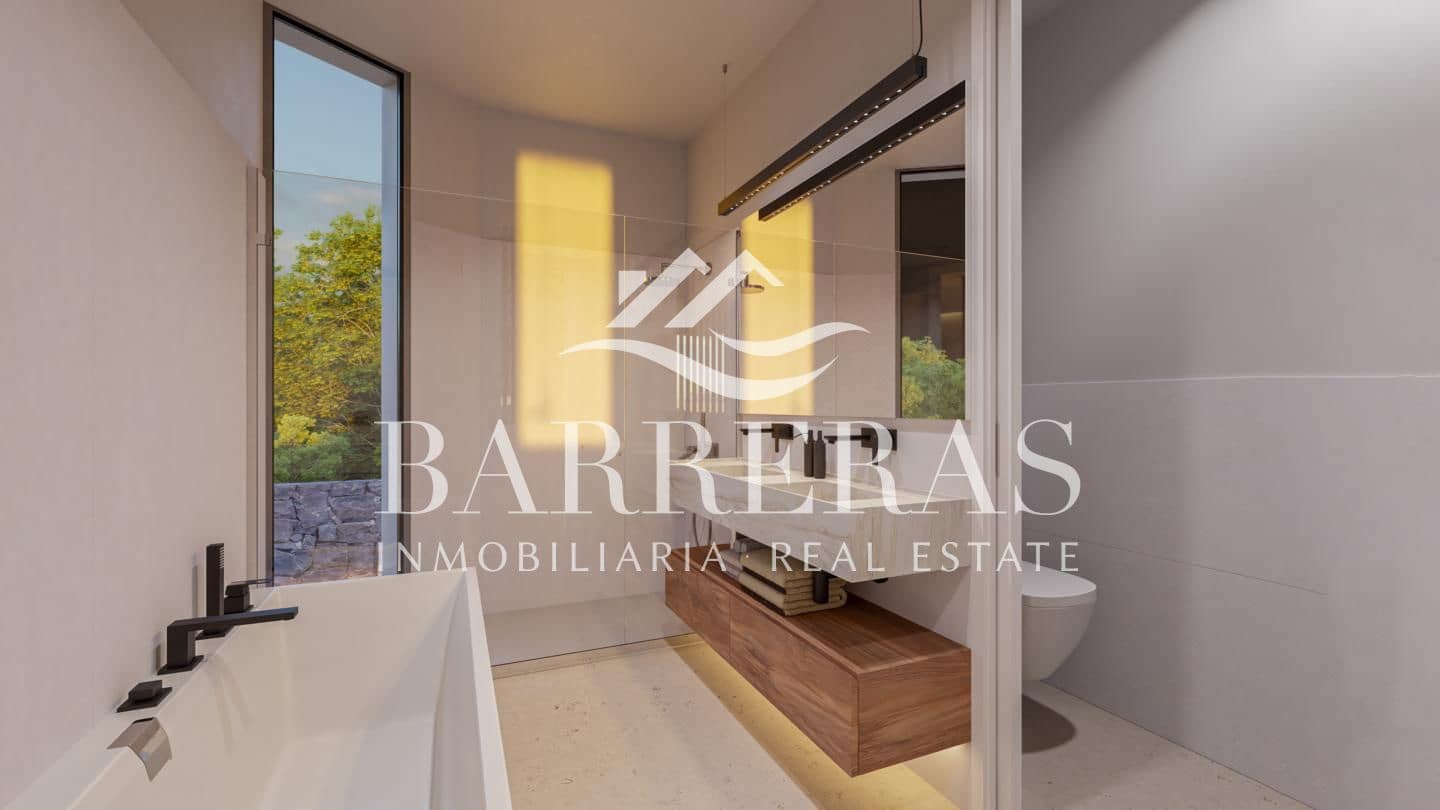 4 bedroom Villa for sale in Costa Adeje with pool - € 2,500,000 (Ref: 8221602)