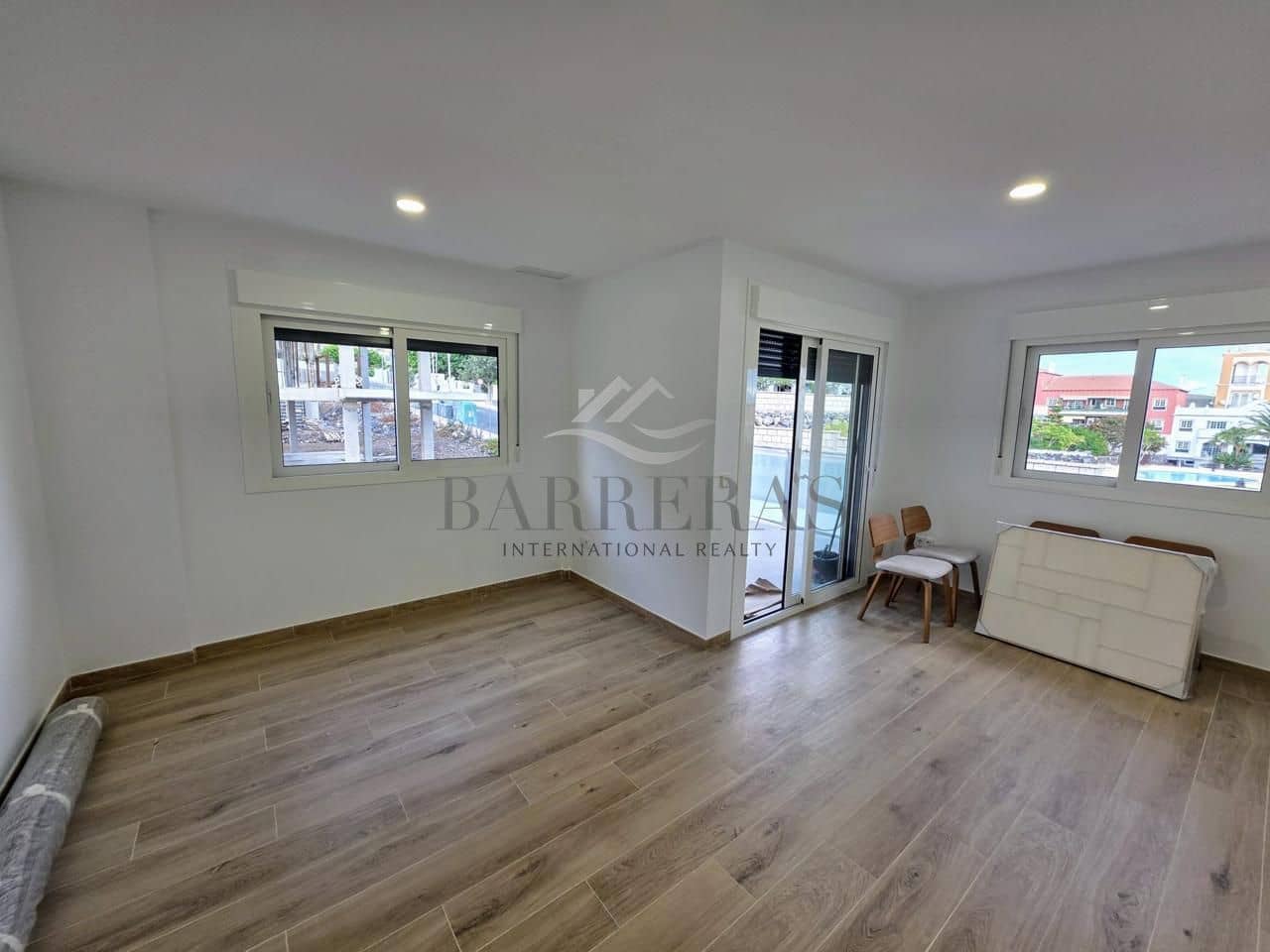 3 soveværelse Lejlighed til salg i Las Chafiras (San Miguel) med swimmingpool garage - € 310.000 (Ref: 8253171)