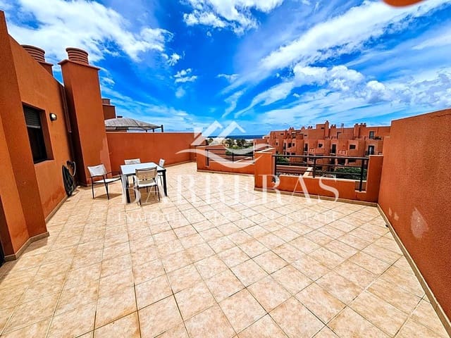 2 slaapkamer Flat te huur in Granadilla de Abona met zwembad garage - € 1.500 (Ref: 8350055)