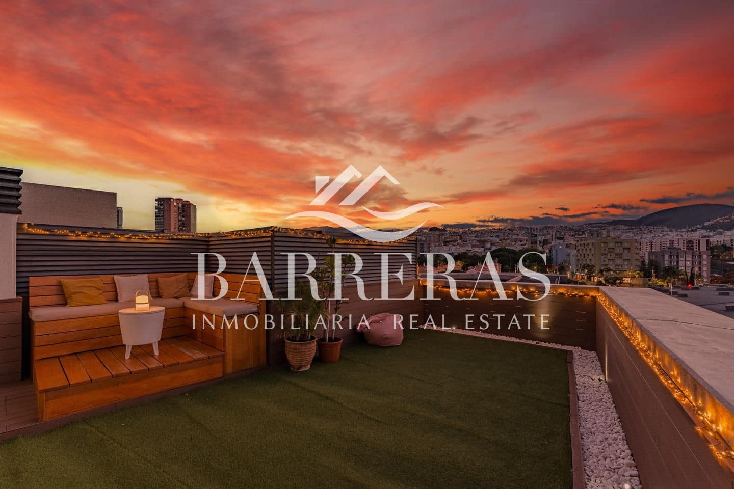 4 soveværelse Lejlighed til salg i Santa Cruz de Tenerife med garage - € 1.750.000 (Ref: 8418651)