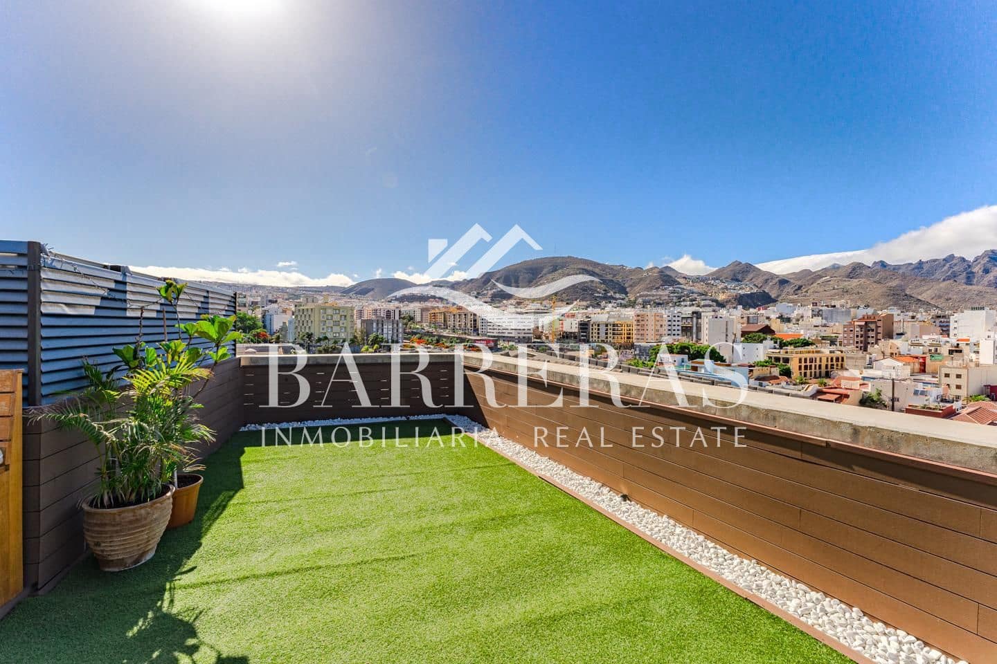 4 soveværelse Lejlighed til salg i Santa Cruz de Tenerife med garage - € 1.750.000 (Ref: 8418651)