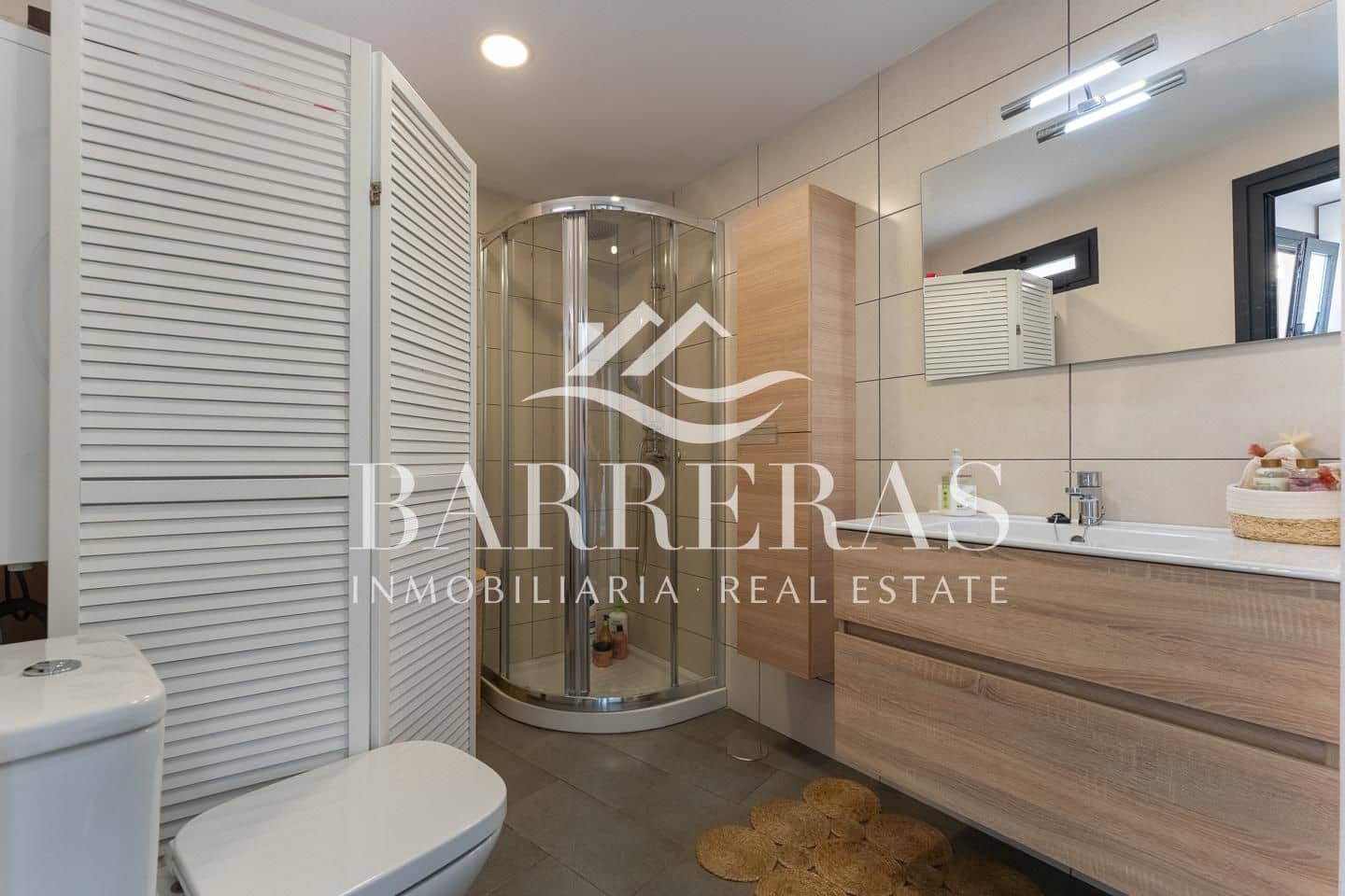 4 soveværelse Lejlighed til salg i Santa Cruz de Tenerife med garage - € 1.750.000 (Ref: 8418651)