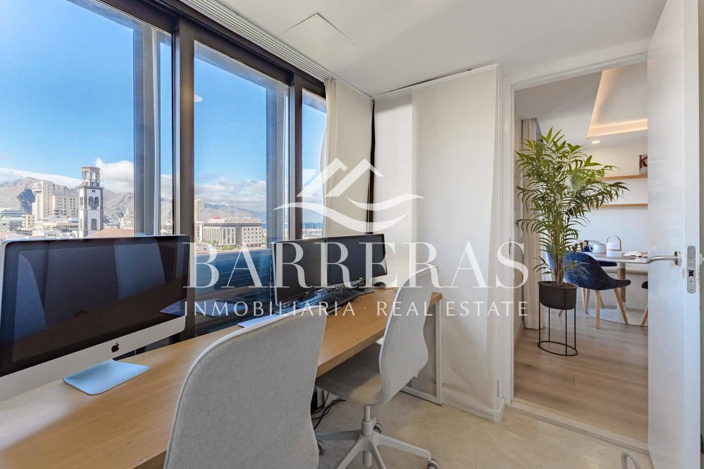 4 soveværelse Lejlighed til salg i Santa Cruz de Tenerife med garage - € 1.750.000 (Ref: 8418651)