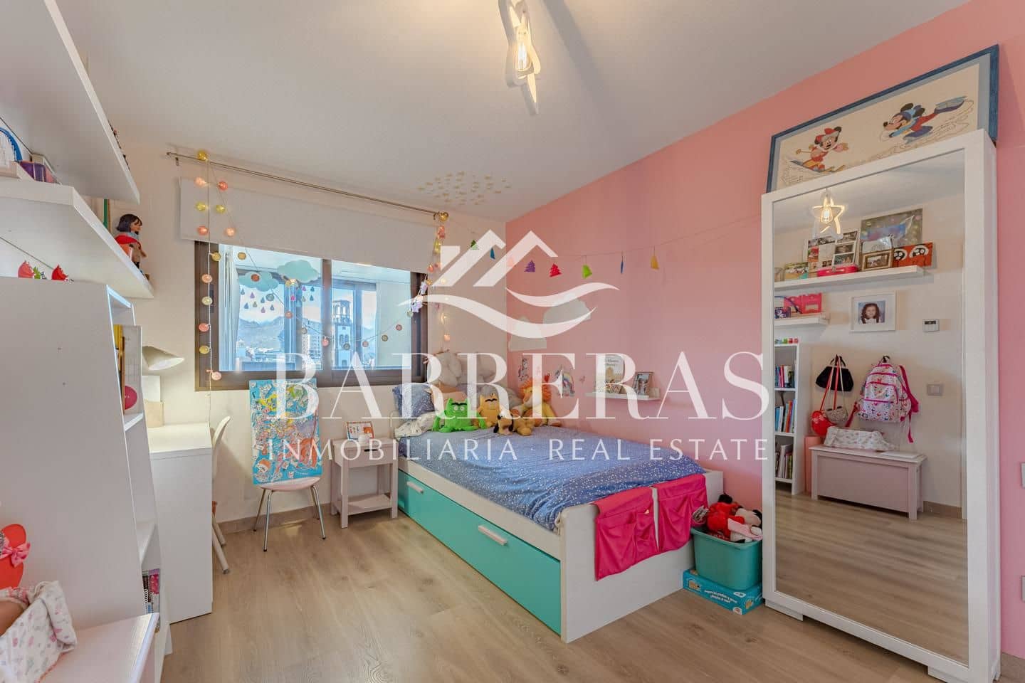 4 soveværelse Lejlighed til salg i Santa Cruz de Tenerife med garage - € 1.750.000 (Ref: 8418651)