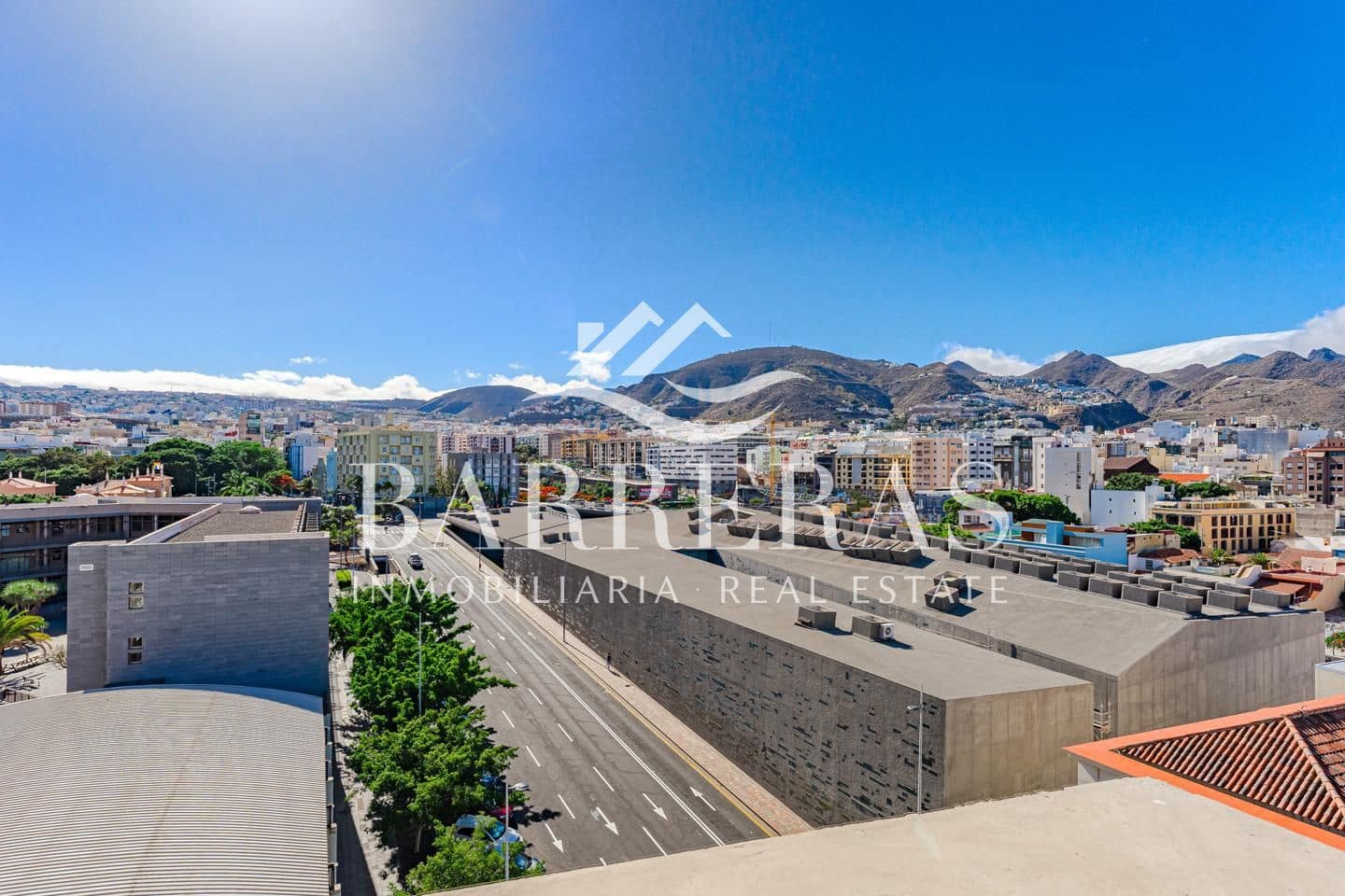 4 soveværelse Lejlighed til salg i Santa Cruz de Tenerife med garage - € 1.750.000 (Ref: 8418651)