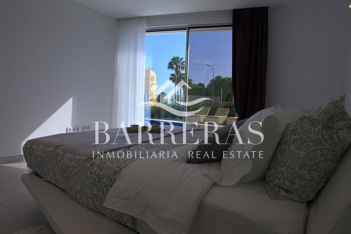 4 chambre Villa/Maison à vendre à La Caleta Adeje avec piscine - 3 400 000 € (Ref: 8422574)