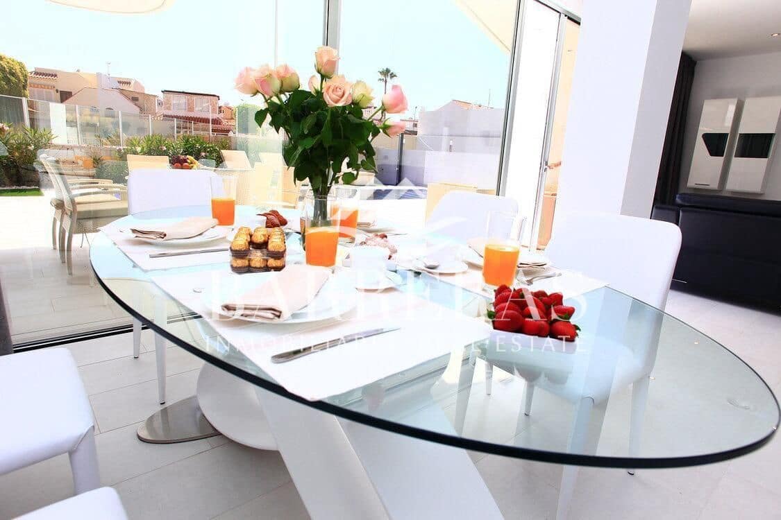 4 chambre Villa/Maison à vendre à La Caleta Adeje avec piscine - 3 400 000 € (Ref: 8422574)