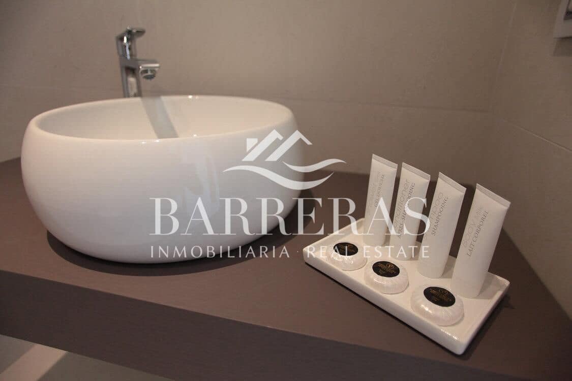 4 chambre Villa/Maison à vendre à La Caleta Adeje avec piscine - 3 400 000 € (Ref: 8422574)