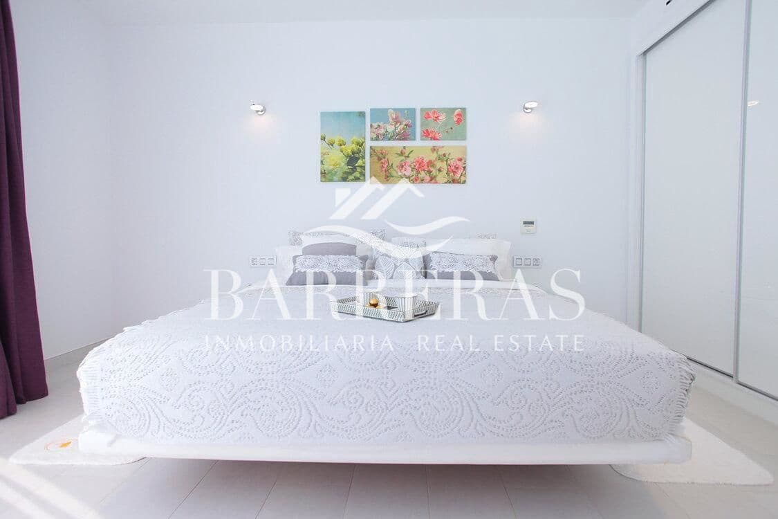 4 chambre Villa/Maison à vendre à La Caleta Adeje avec piscine - 3 400 000 € (Ref: 8422574)