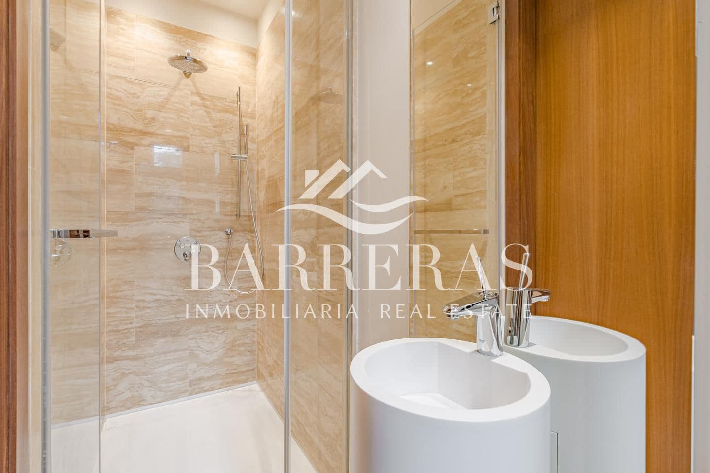 5 soveværelse Villa til salg i La Caleta Adeje med swimmingpool - € 3.700.000 (Ref: 8422575)