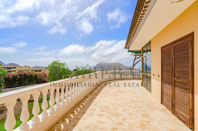 9 camera da letto Villa in vendita in Chayofa, Arona - 1.595.000 € (Rif: 8567775)