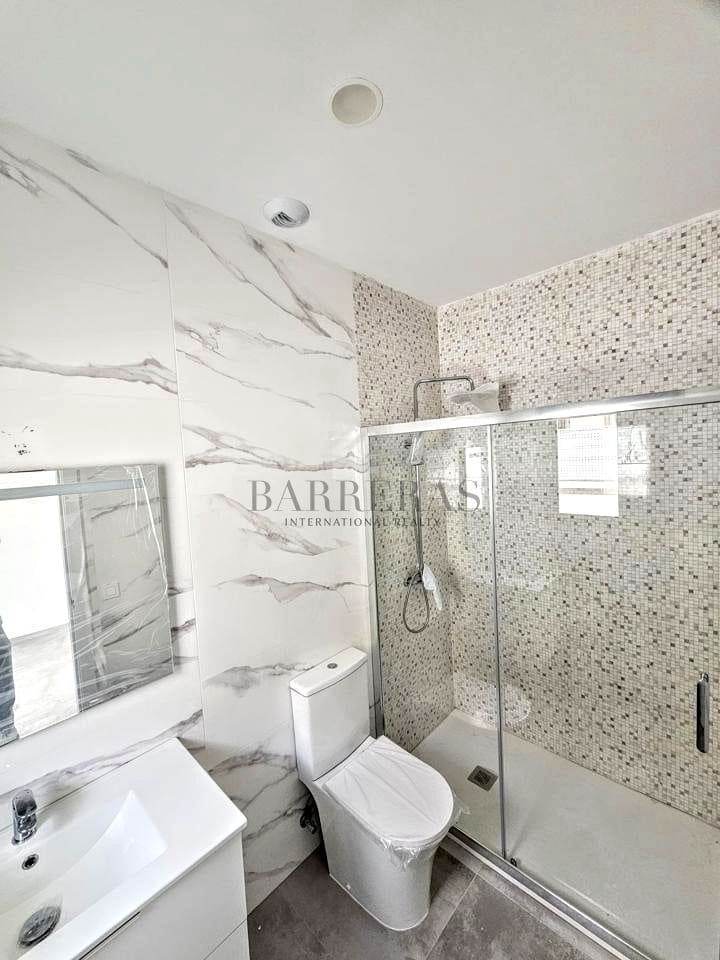 2 soveværelse Lejlighed til salg i Los Abrigos med garage - € 270.000 (Ref: 8601015)