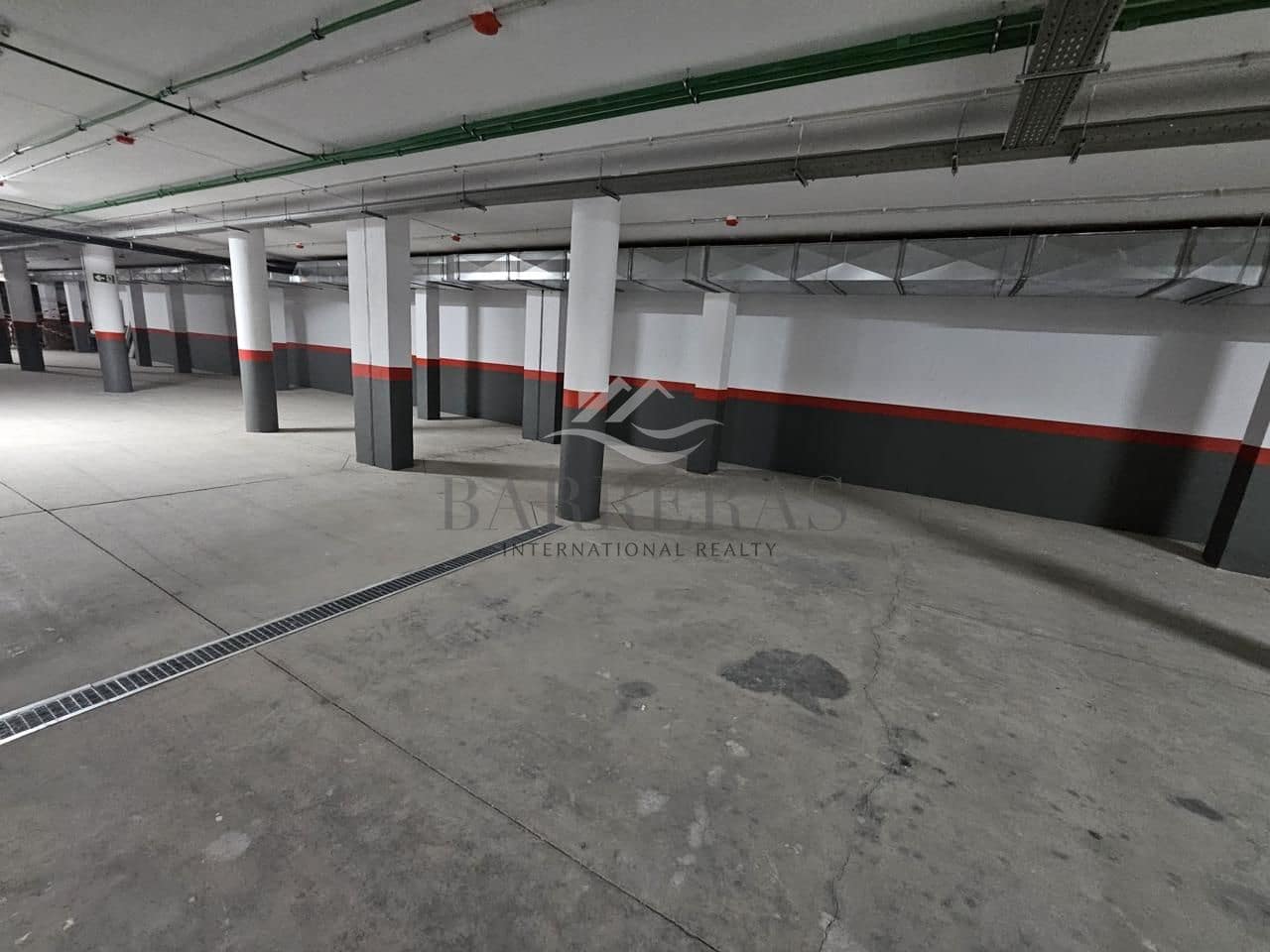 2 soveværelse Lejlighed til salg i Los Abrigos med garage - € 350.000 (Ref: 8601015)
