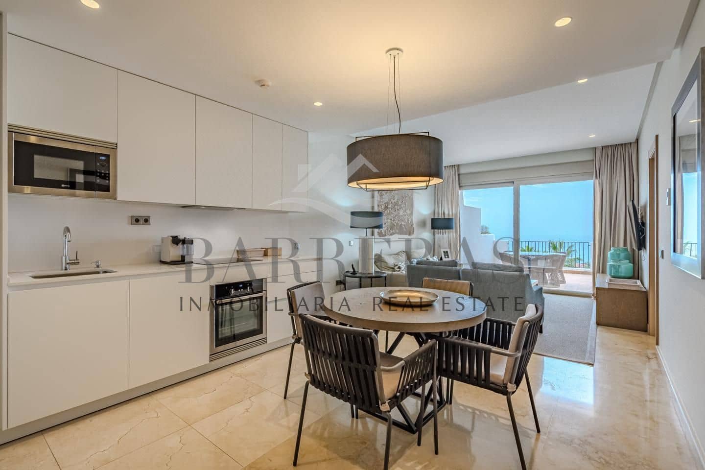 1 Zimmer Wohnung zu verkaufen in Guia de Isora mit Pool Garage - 590.000 € (Ref: 8695815)