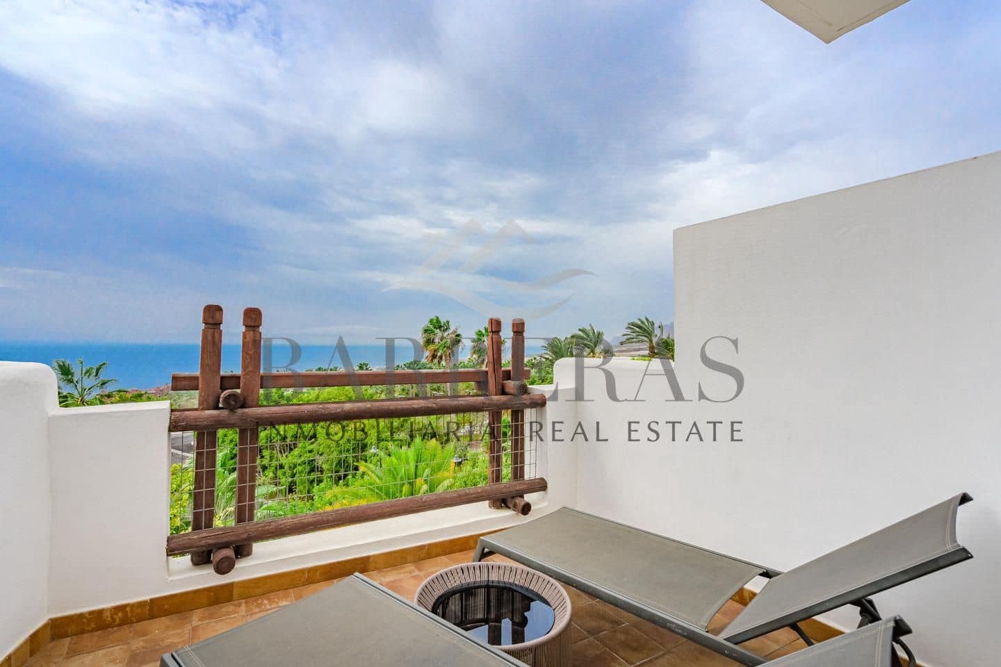 1 Zimmer Wohnung zu verkaufen in Guia de Isora mit Pool Garage - 590.000 € (Ref: 8695815)