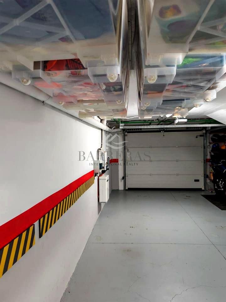 3 chambre Villa/Maison à vendre à Llano del Camello avec piscine garage - 340 000 € (Ref: 8727054)