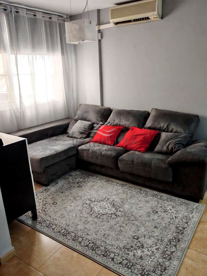 3 chambre Villa/Maison à vendre à Llano del Camello avec piscine garage - 340 000 € (Ref: 8727054)