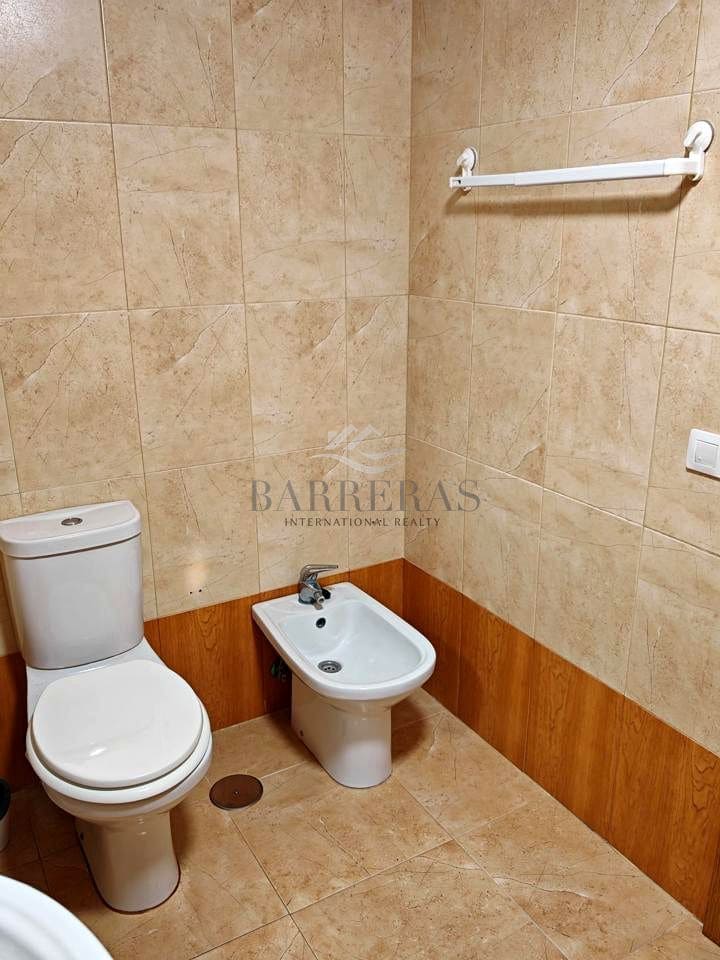 3 chambre Villa/Maison à vendre à Llano del Camello avec piscine garage - 340 000 € (Ref: 8727054)