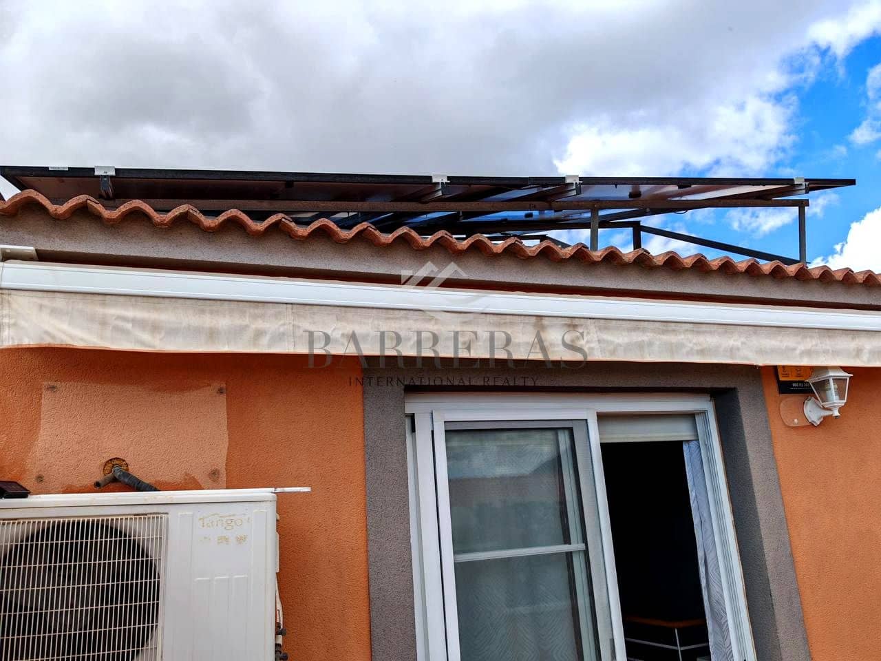 3 chambre Villa/Maison à vendre à Llano del Camello avec piscine garage - 340 000 € (Ref: 8727054)