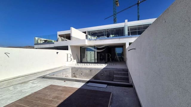 Piso de 2 habitaciones en Callao Salvaje, Adeje en venta con piscina garaje - 1.020.000 € (Ref: 8754824)