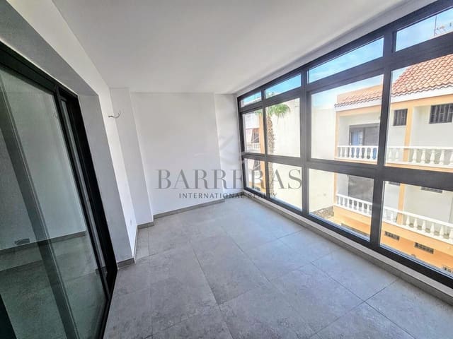 2 soverom Leilighet til salgs i Playa San Juan, Guía de Isora med svømmebasseng garasje - € 325 000 (Ref: 8796945)